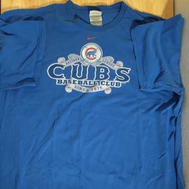 Nike Center Swoosh Chicago Cubs Logo T-Shirt - image 1
