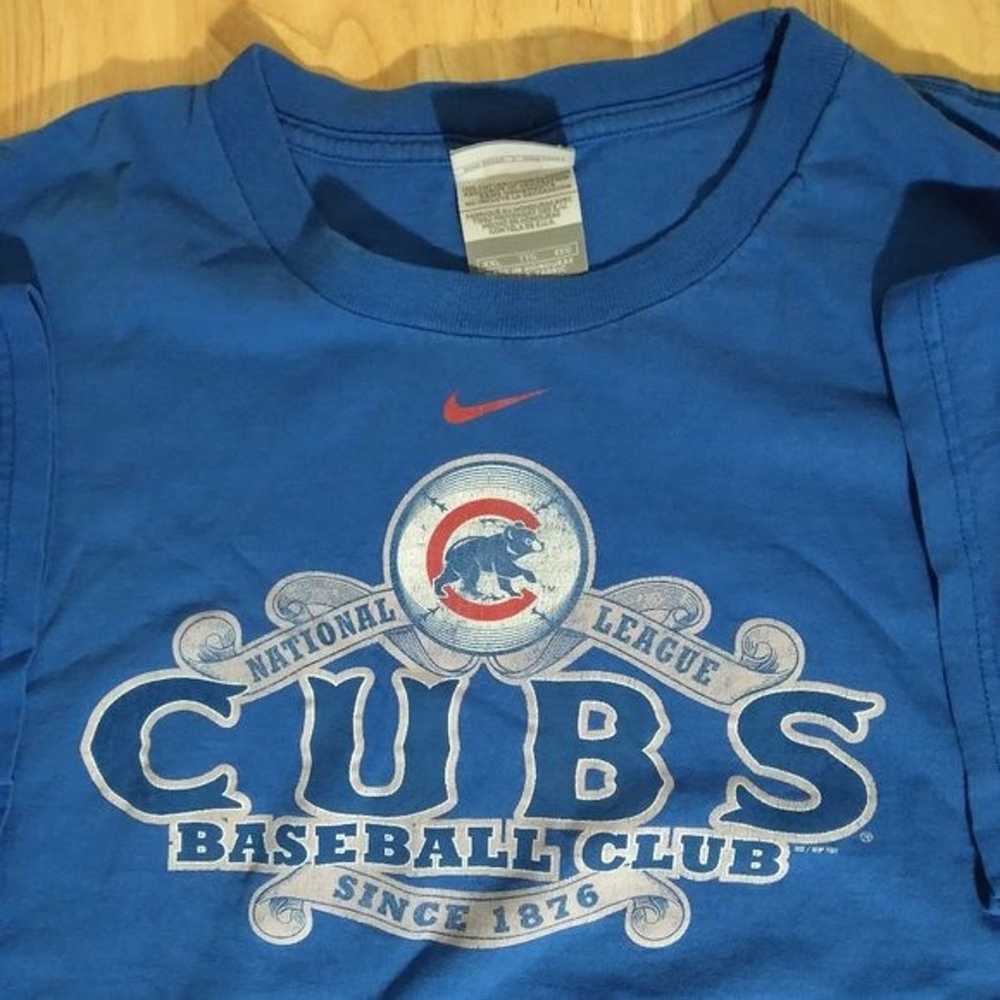 Nike Center Swoosh Chicago Cubs Logo T-Shirt - image 3