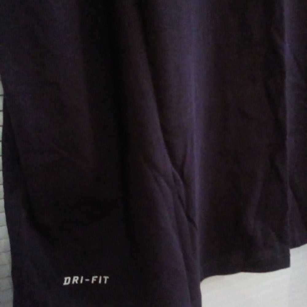 NIKE SIZE XXL PURPLE SWOOSH TEE - image 4