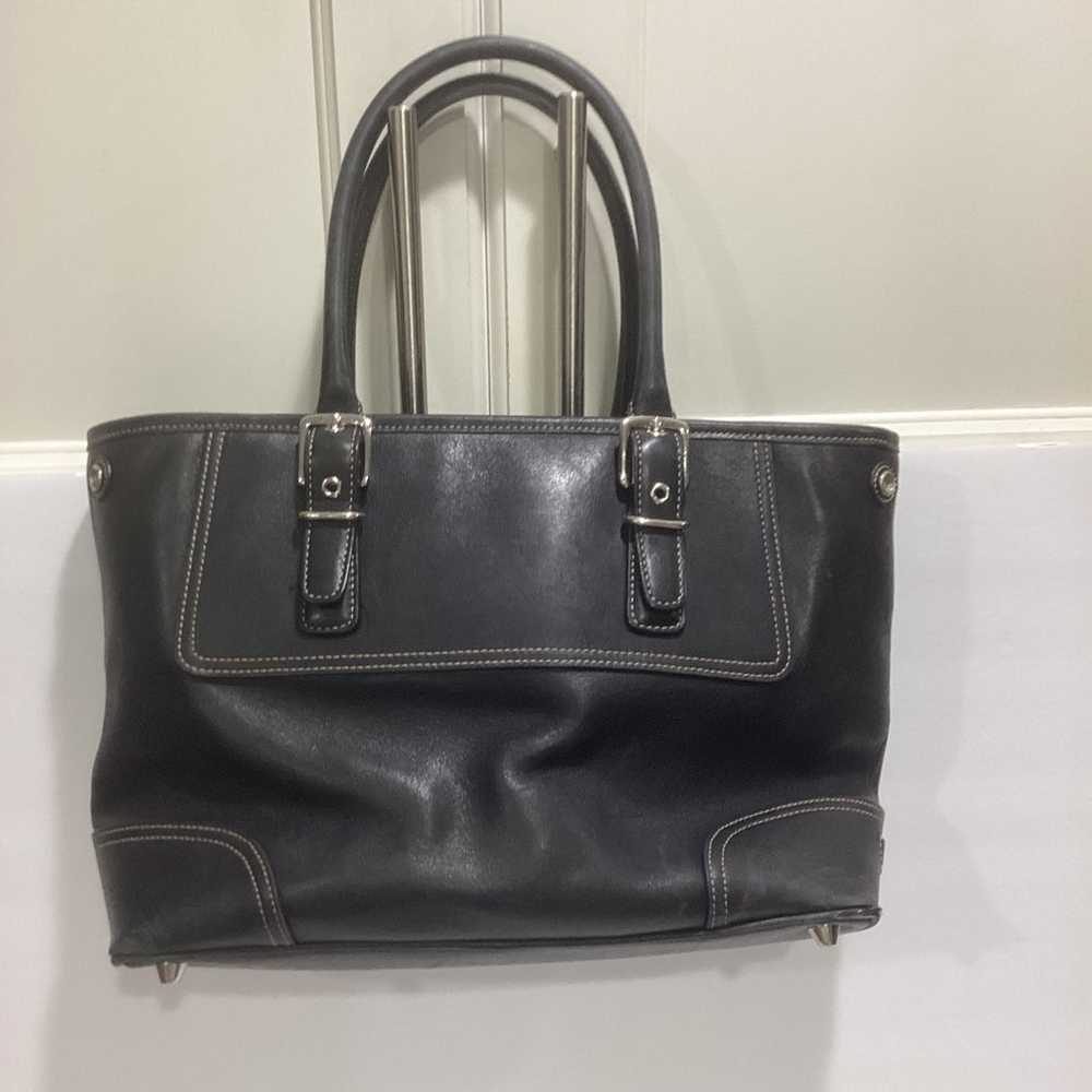 Vintage Coach Black Leather 2 Strap Shoulder Bag … - image 7