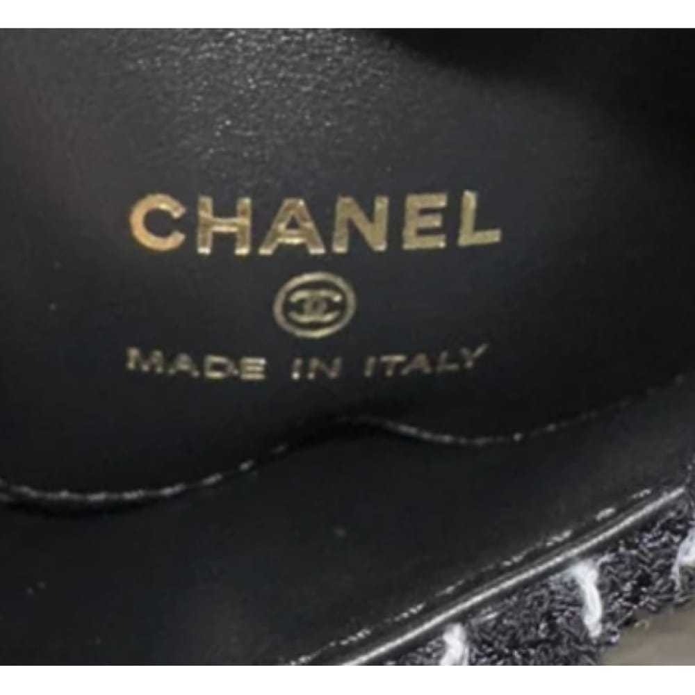 Chanel Vanity leather handbag - image 7