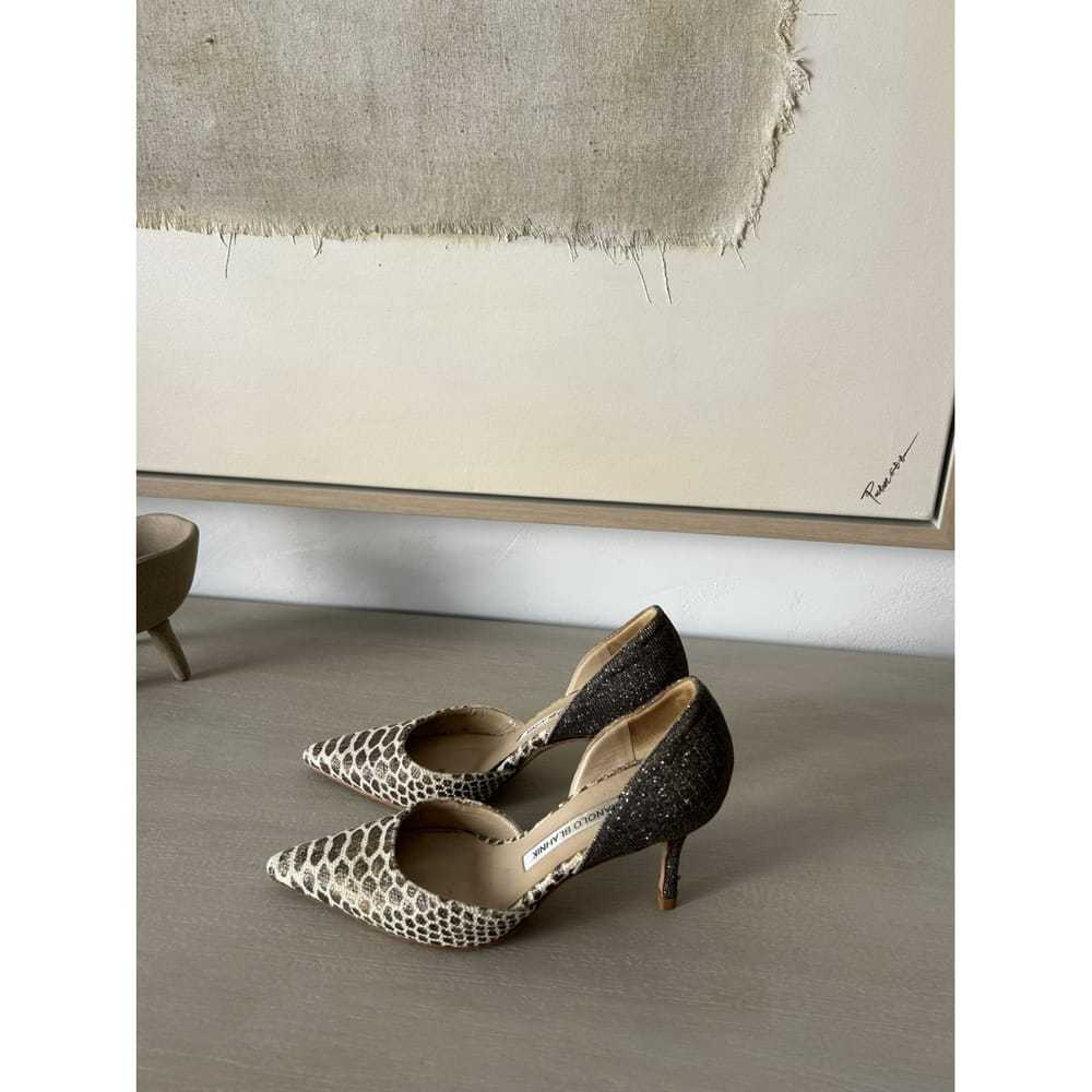 Manolo Blahnik Cloth heels - image 4