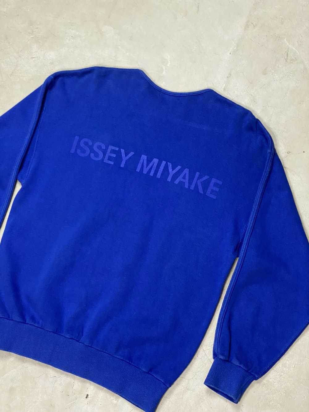Issey Miyake Issey Miyake Logo Sweater - image 3