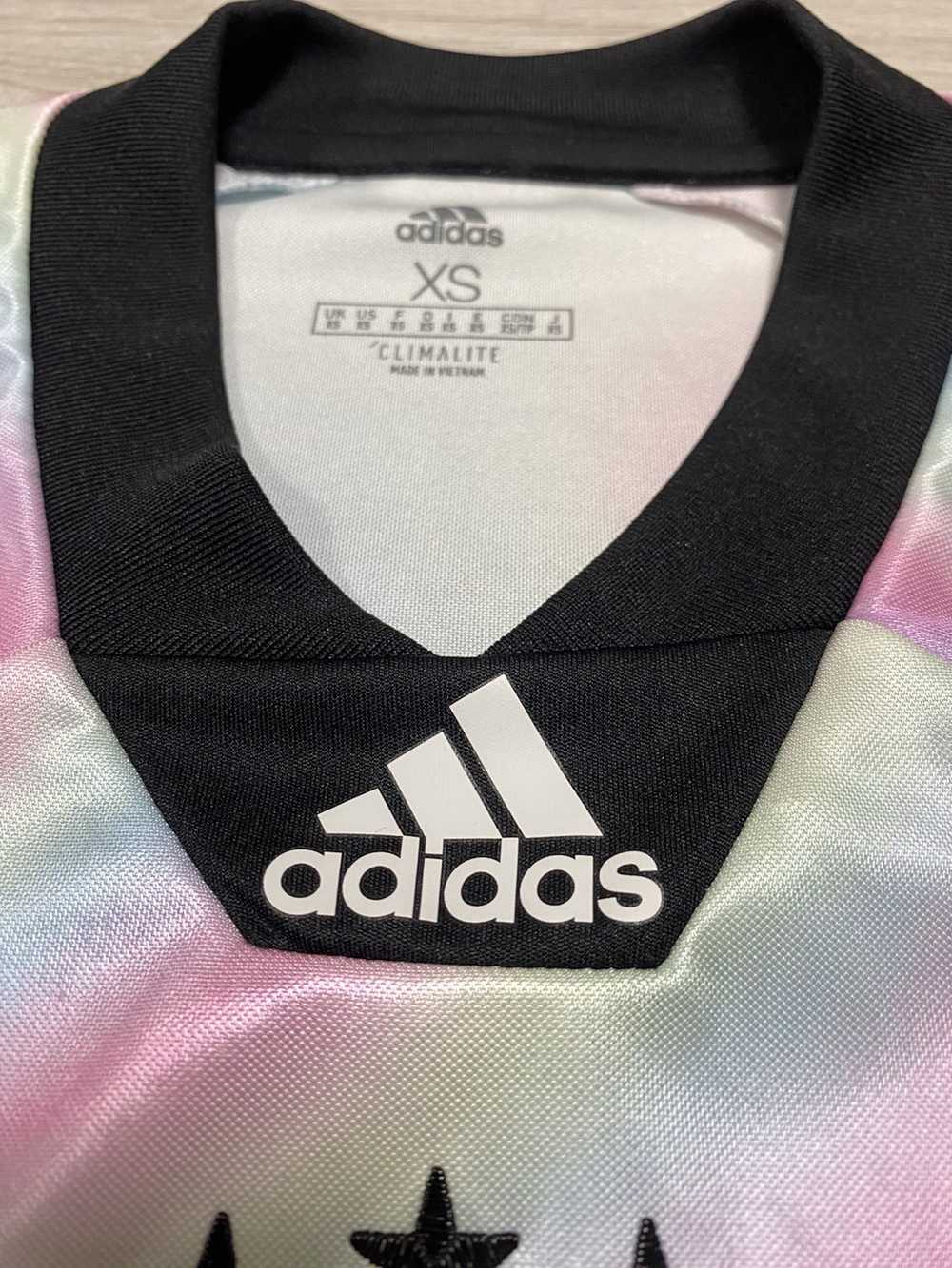 Adidas × Fifa World Cup × Soccer Jersey JUVENTUS … - image 5