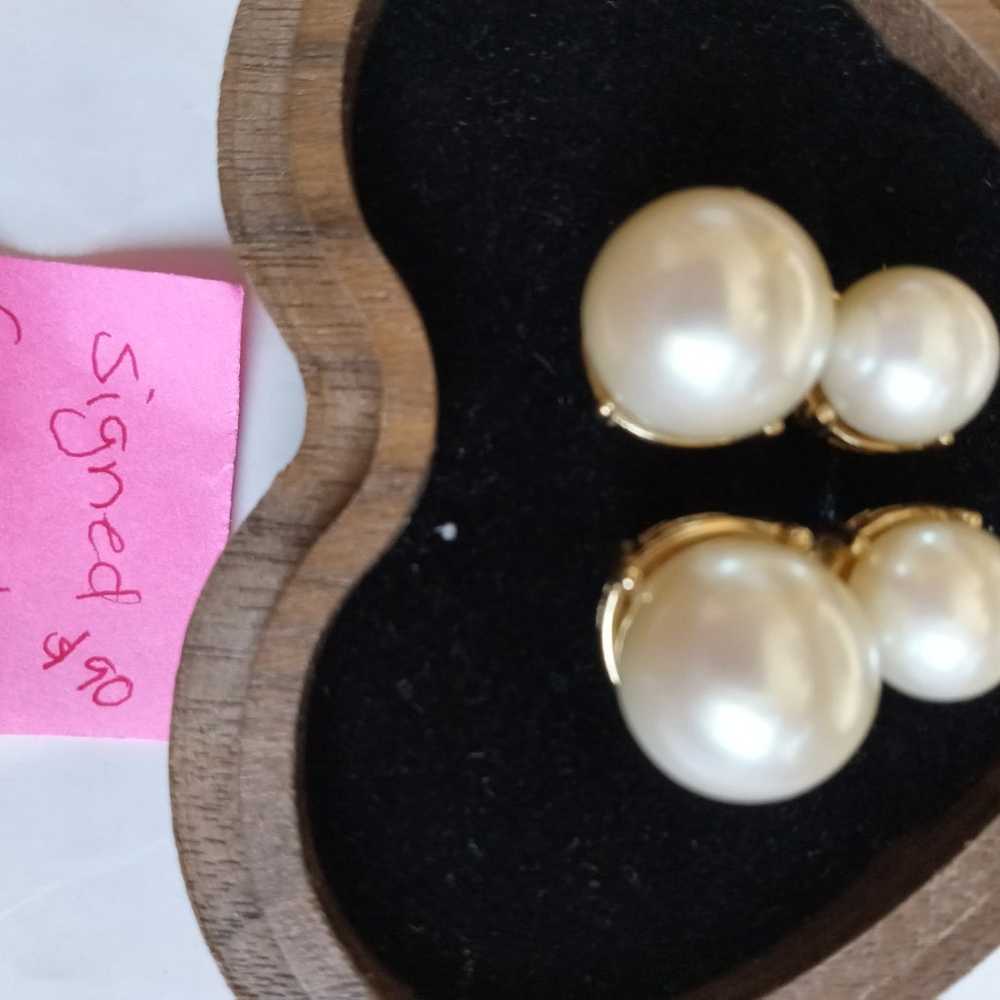 Vintage Givenchy faux cabochon pearl post earrings - image 2