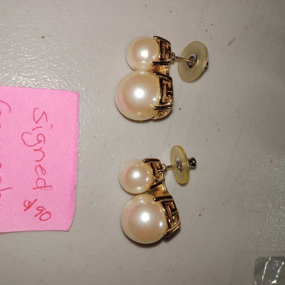 Vintage Givenchy faux cabochon pearl post earrings - image 5