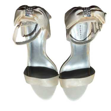 Other Unforgettable Moments Ivory Heels - Size 7 - image 1
