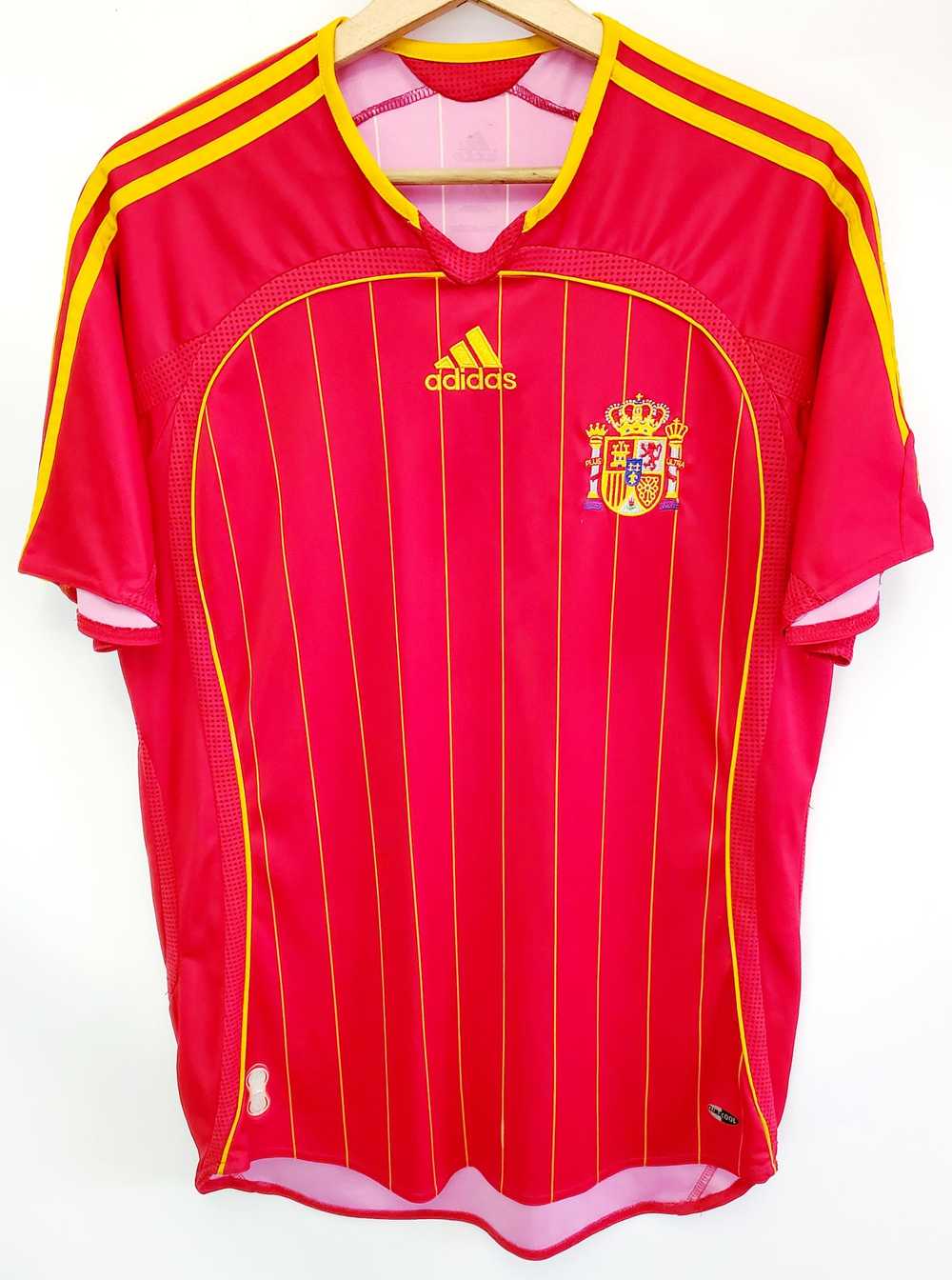 Adidas × Soccer Jersey SPAIN 2006 2008 HOME FOOTB… - image 1