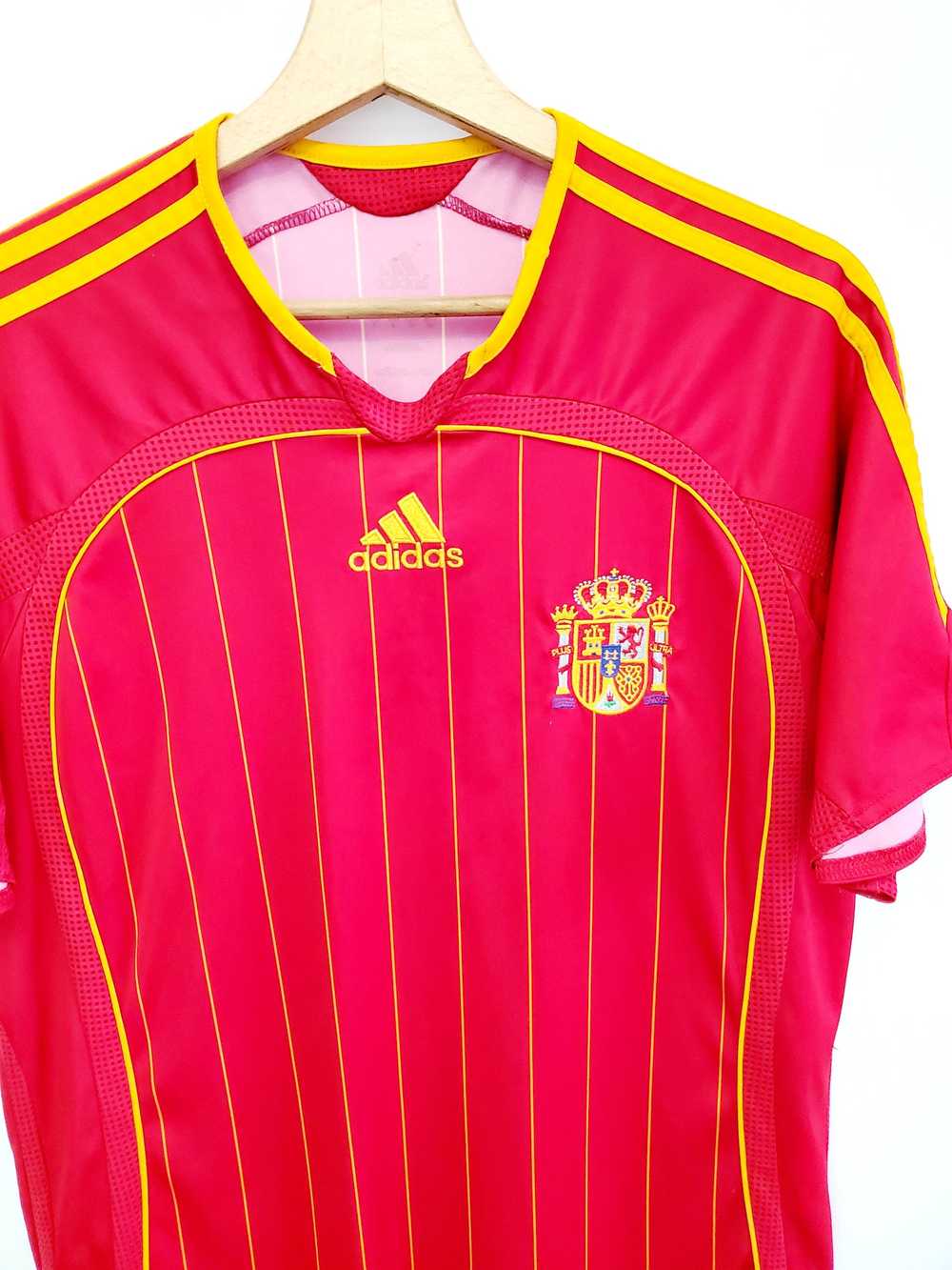 Adidas × Soccer Jersey SPAIN 2006 2008 HOME FOOTB… - image 2