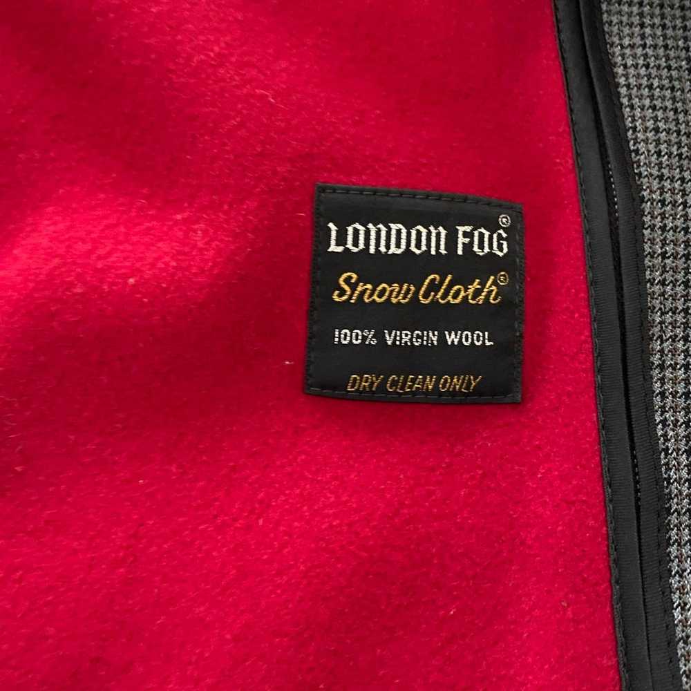 Vintage London Fog Mens Sz 40 Trench Coat, Hounds… - image 8