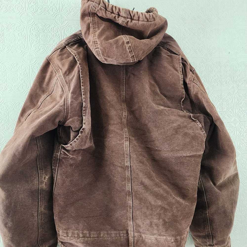 Brown well worn Distressed carhartt coat with she… - image 7