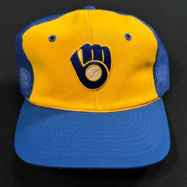 Vintage Milwaukee Brewers Mesh Snapback Hat