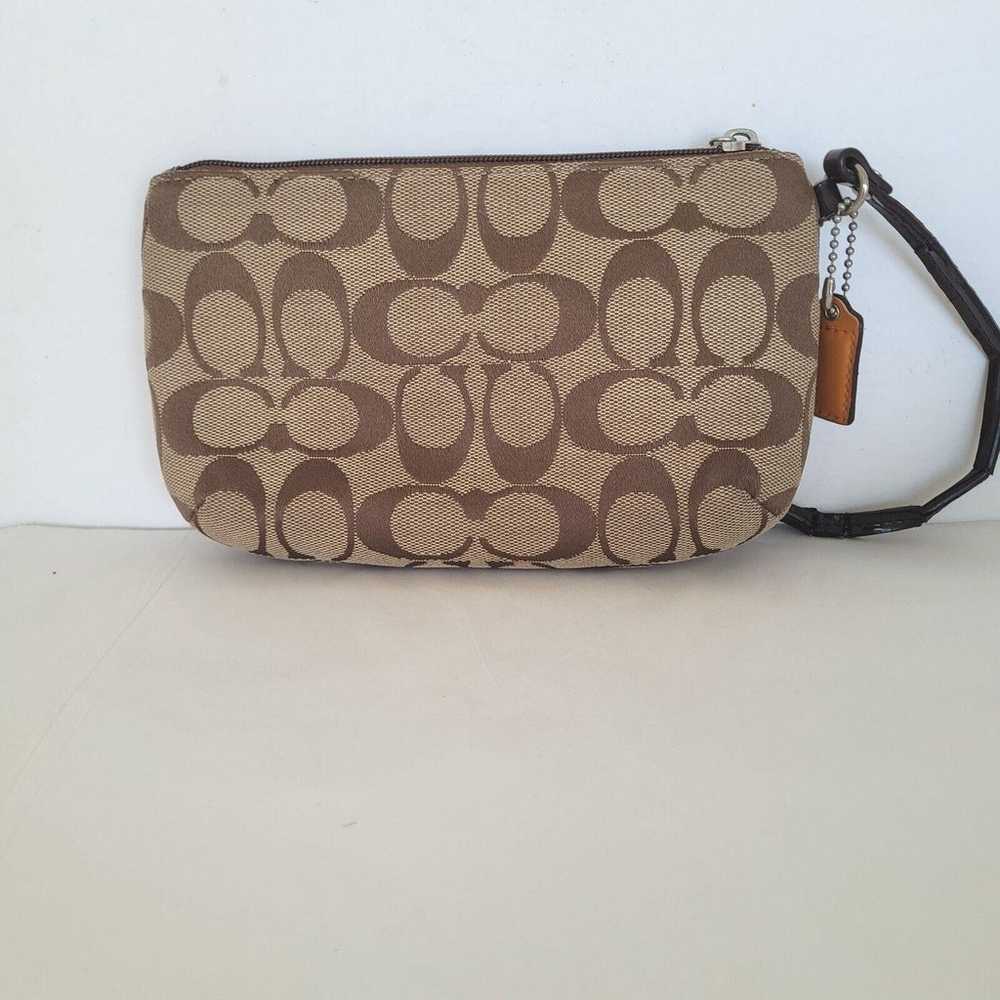 Coach Vintage Style Corner Wristlet Wallet Beige … - image 2