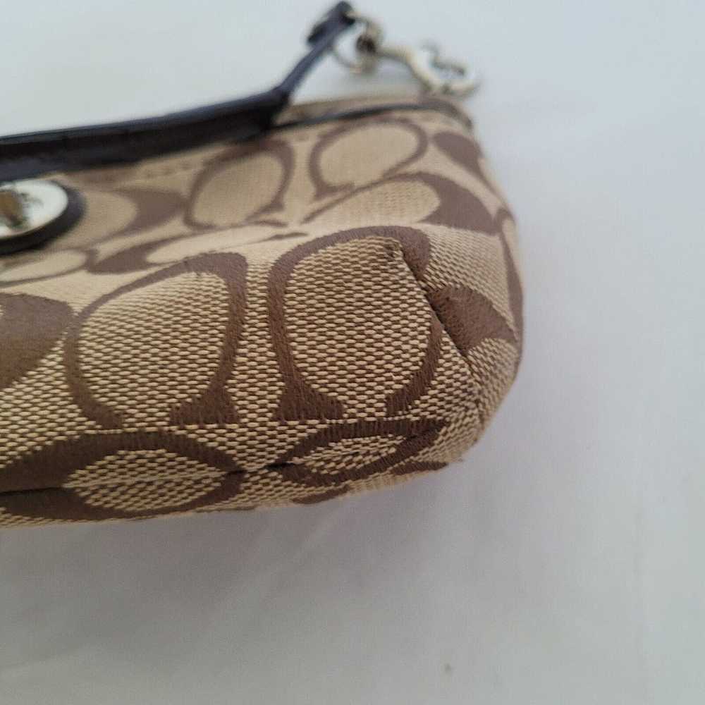 Coach Vintage Style Corner Wristlet Wallet Beige … - image 7