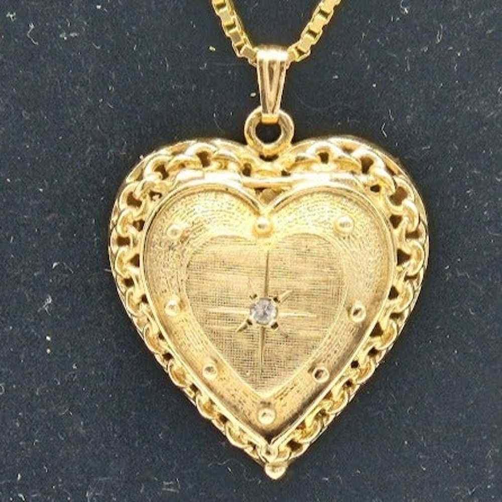 Vintage 14K gold heart locket with 14 K gold chain - image 7