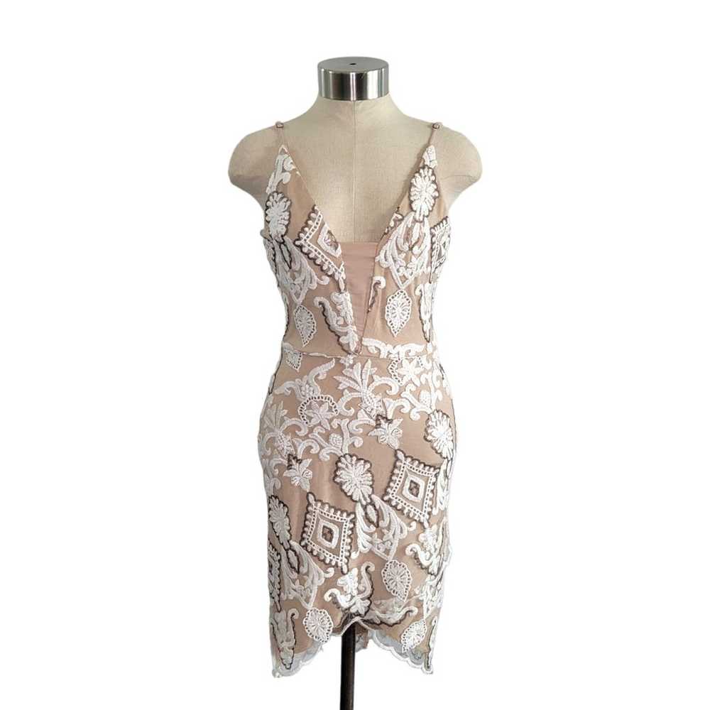 4SI3NNA Embroidered Sequined Sleeveless Lined Bod… - image 3