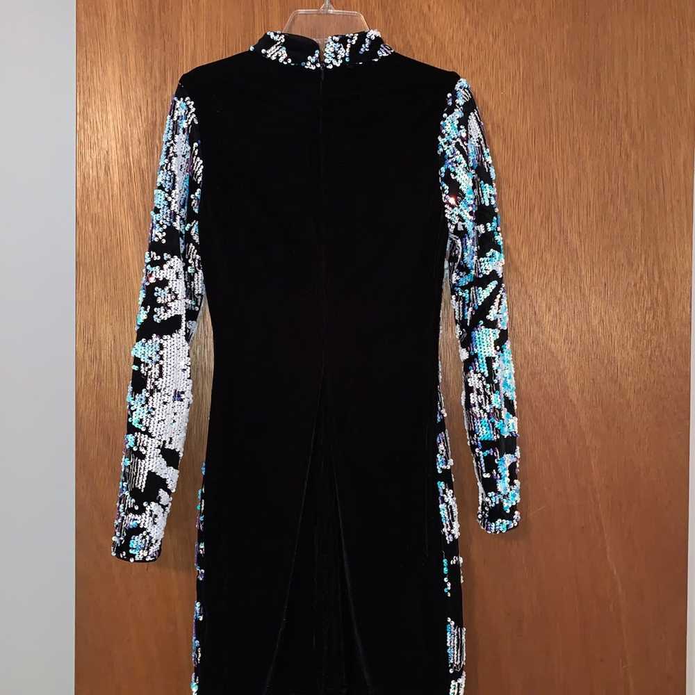 Black and Silver Long Sleeve Dress - Shiny Sequin… - image 2