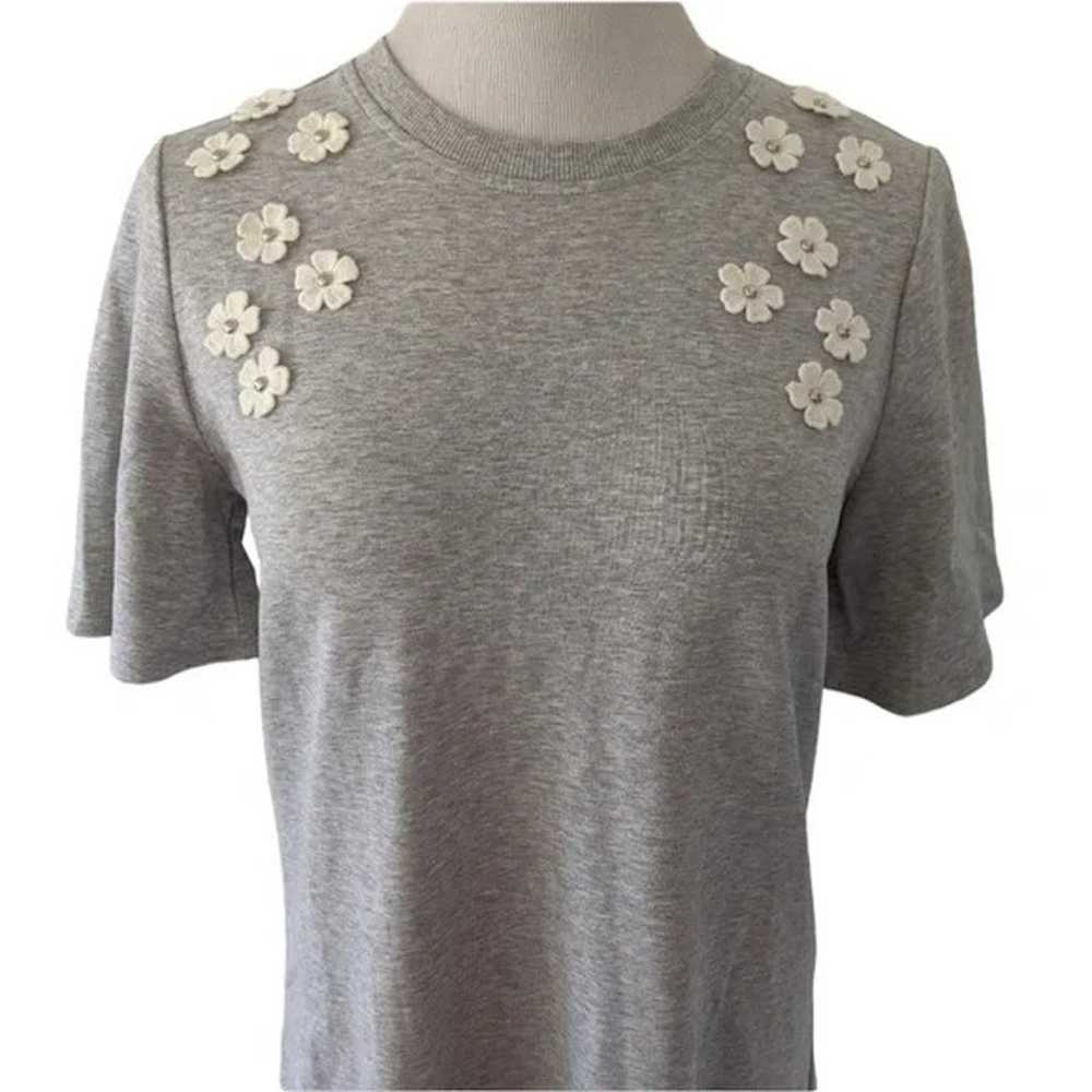 EUC CeCe Gray Floral Applique T-Shirt Dress - Sz … - image 2