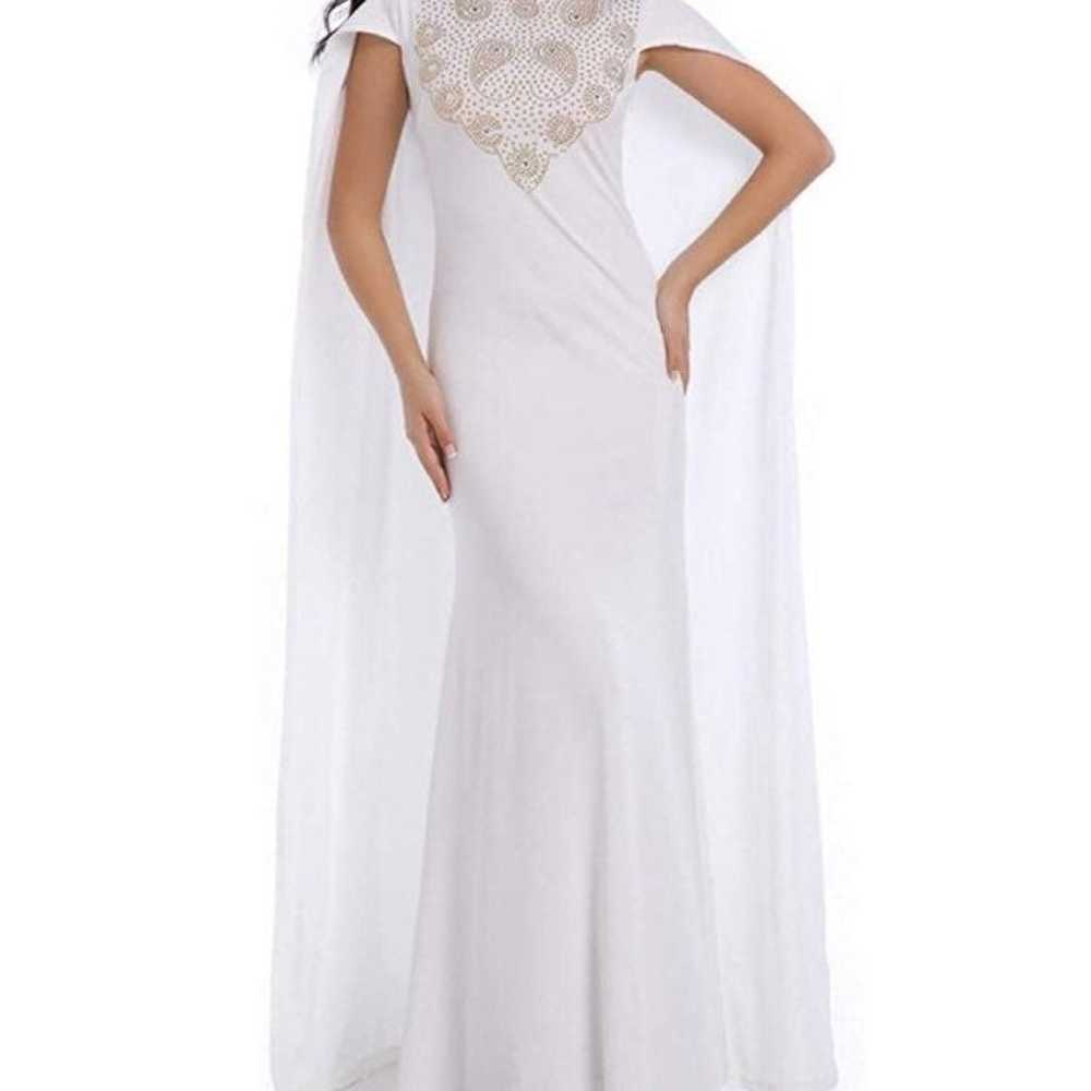 White Designed Dress - image 3