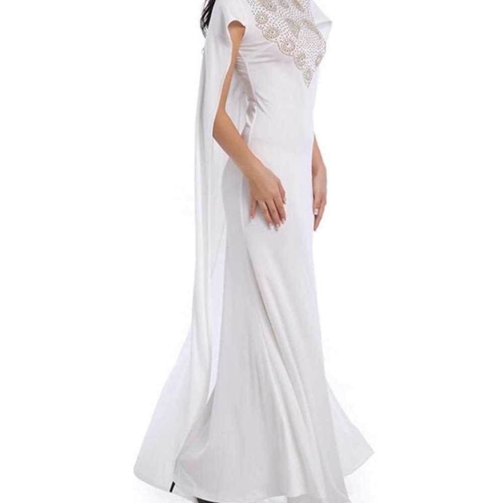 White Designed Dress - image 6