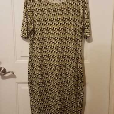 Lularoe 2XL green triangle Julia dress - image 1