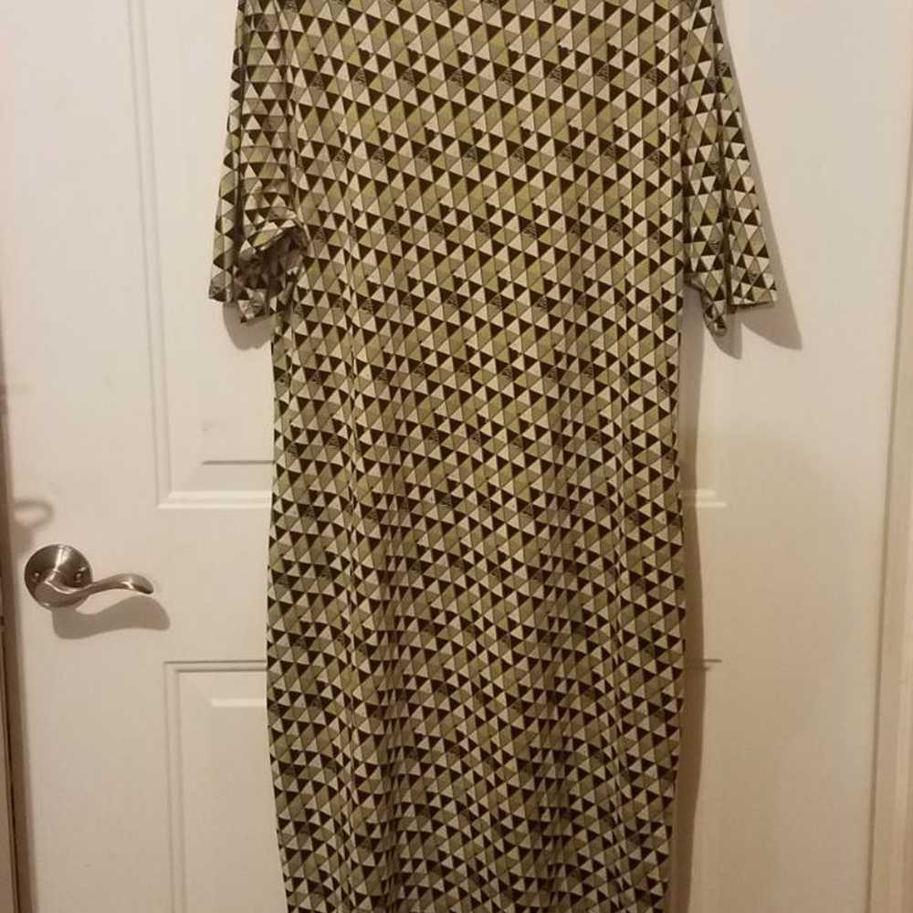 Lularoe 2XL green triangle Julia dress - image 5