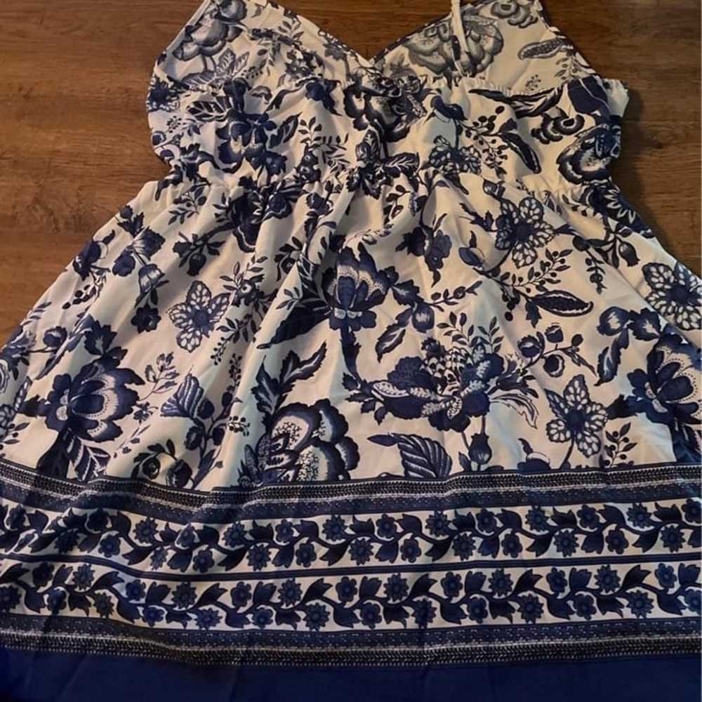 Beautiful blue & white floral dress 2X  new - image 5