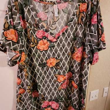 NWT LuLaRoe Outfit ROSES TC Leggings & XL BLACK & TEAL STRIPED Christy T Top