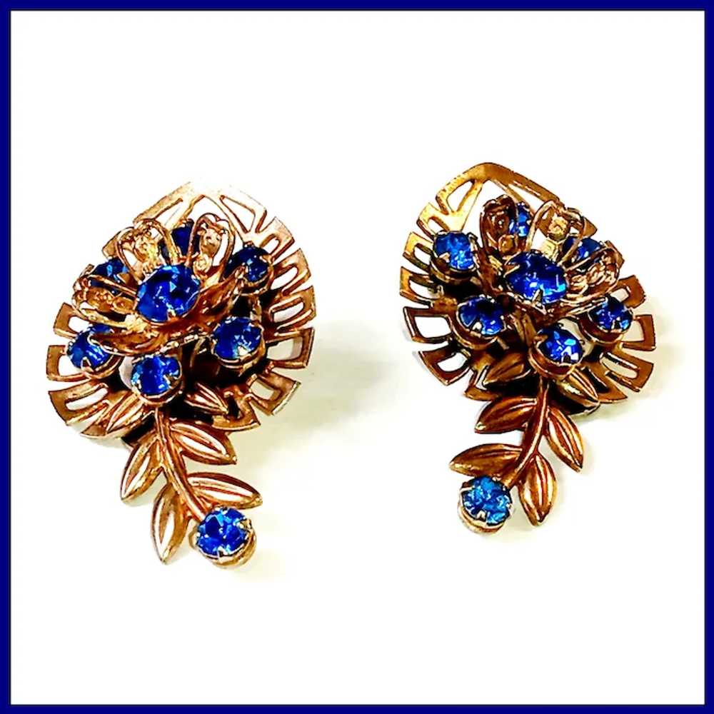 Vintage Deep Blue Rhinestone Clip on Earrings - image 4