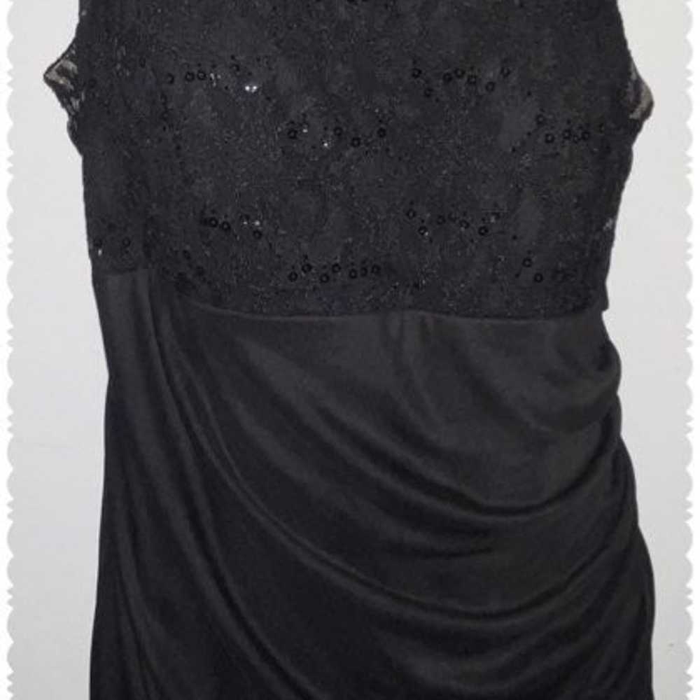 Black elegant maxi dress with ornate bust - image 7