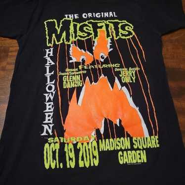 Official Misfits 2019 Reunion Show Shirt Small