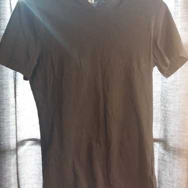 Lot of 4 H&M tee shirts - image 1