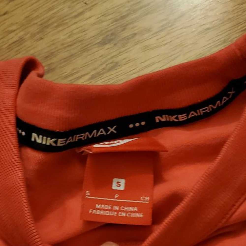Nike Air max t shirt - image 4