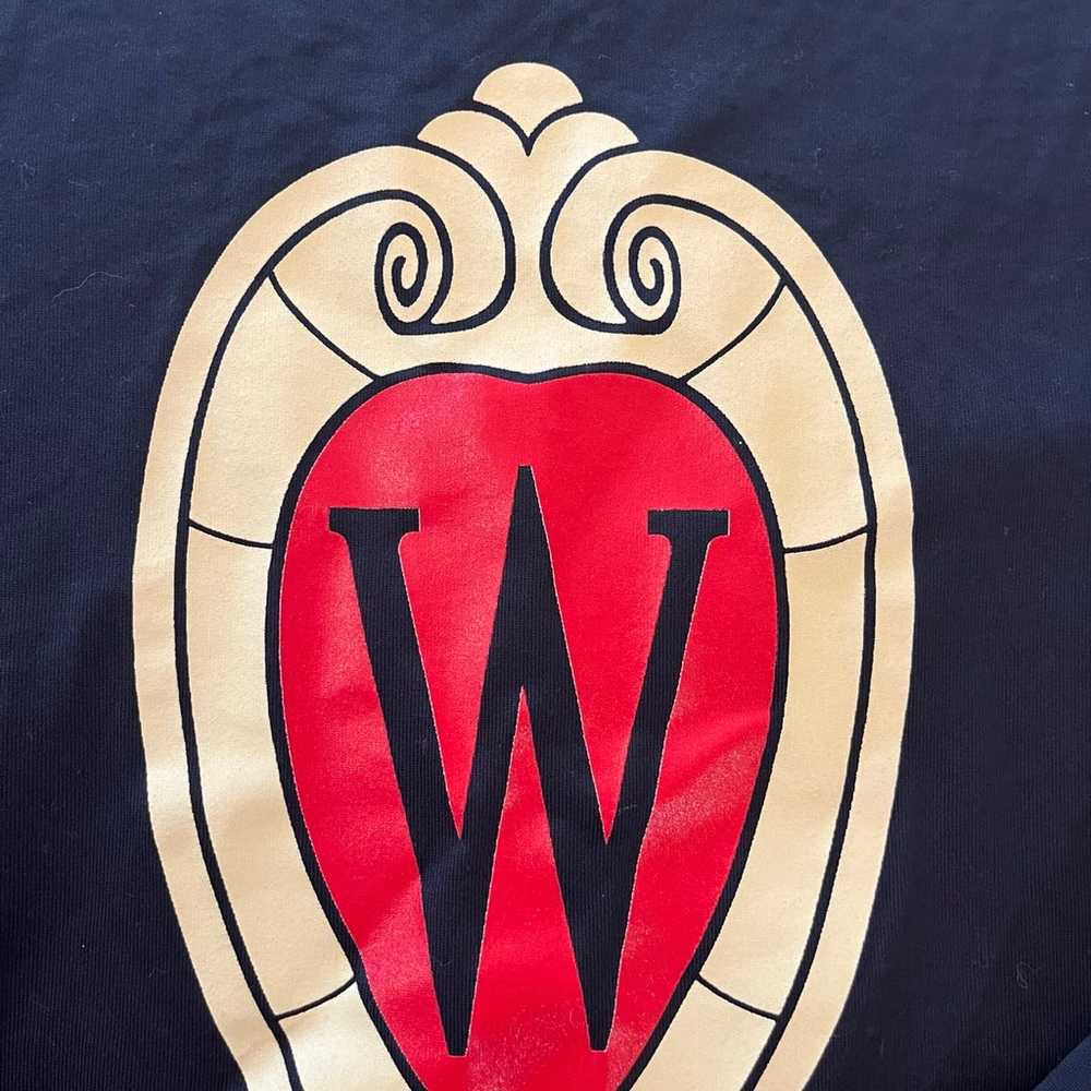 Wisconsin Badgers Under Armour Black W Crest Logo… - image 2