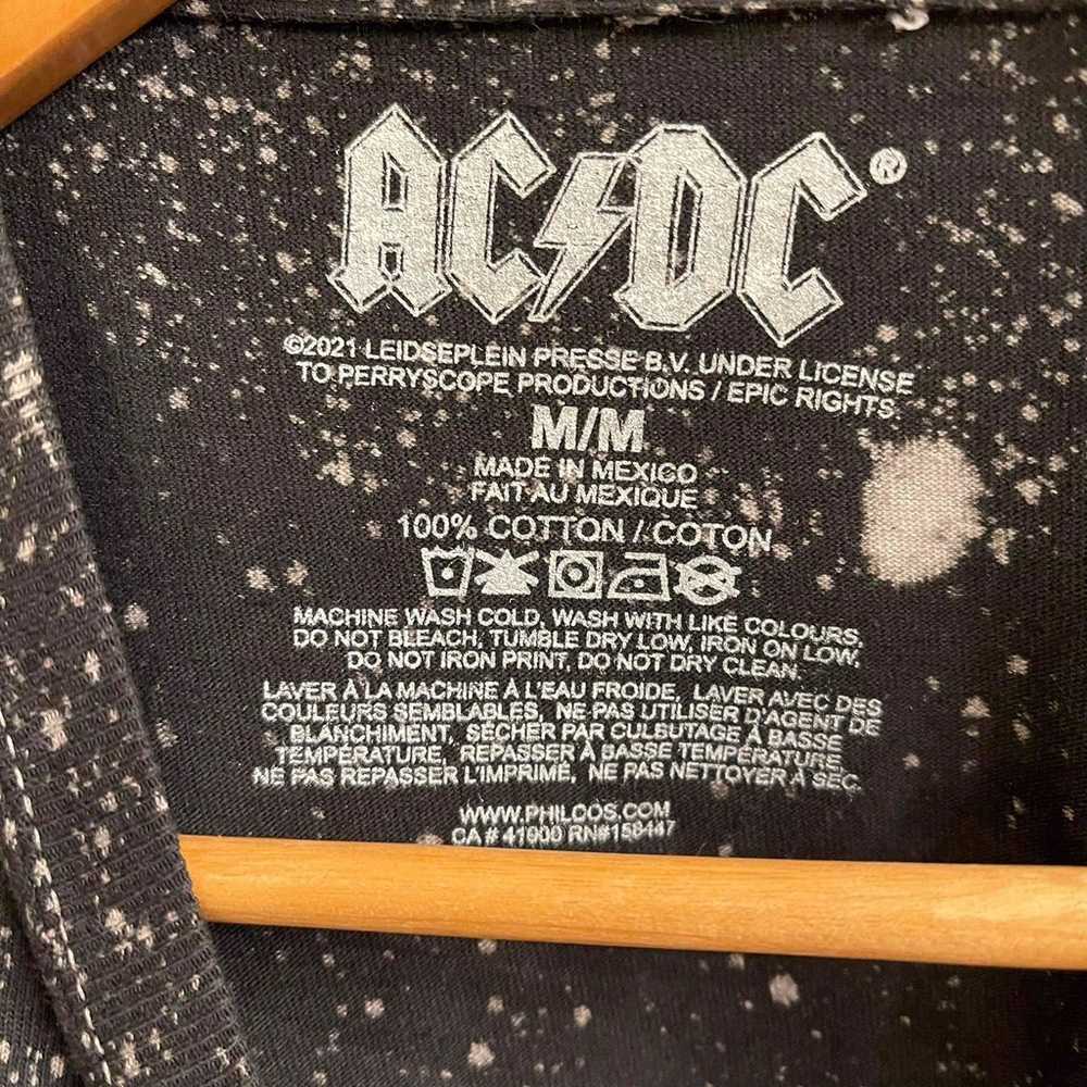AC/DC Mens 1980s Tour Crewneck T-Shirt - image 3