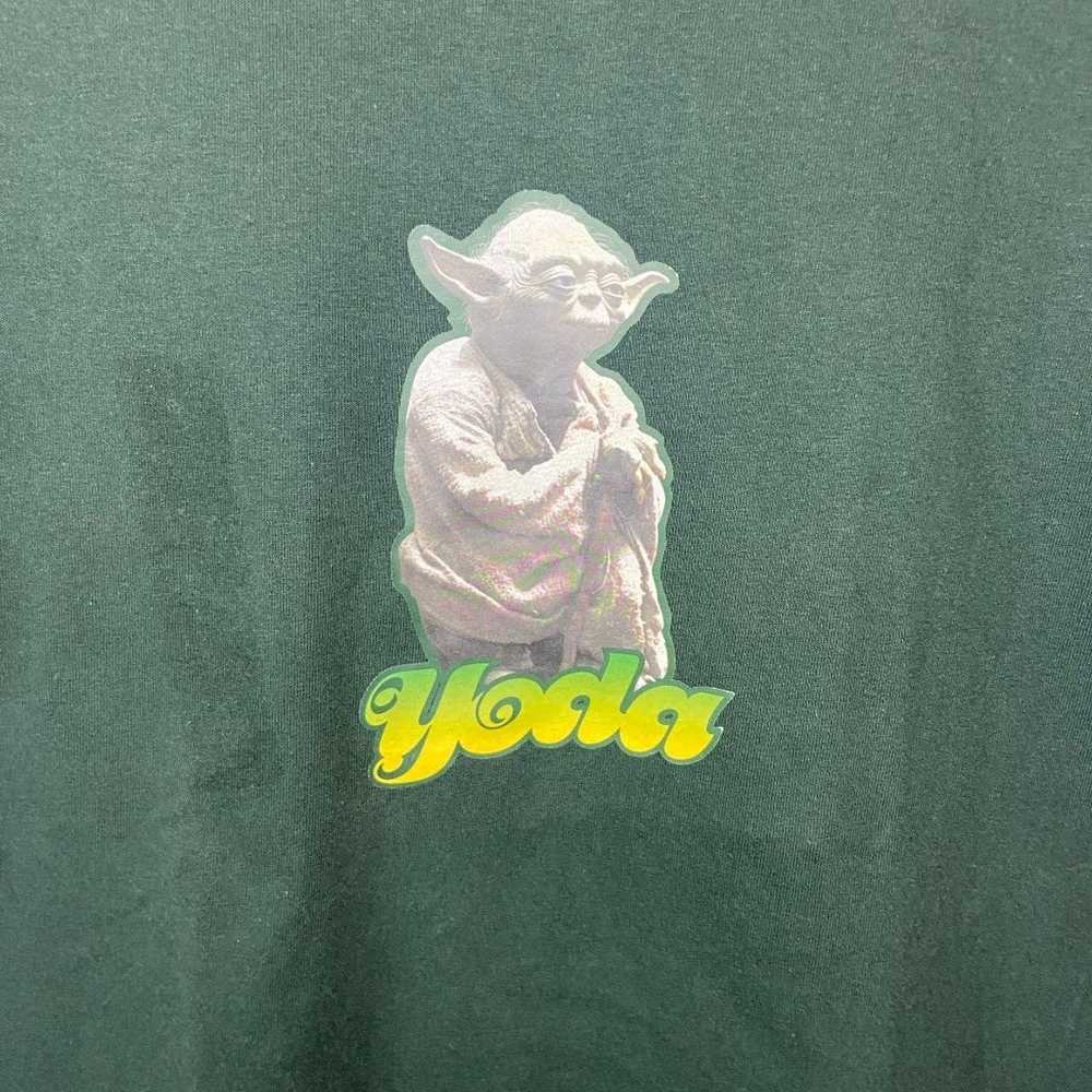 Star Wars Yoda Tee Shirt Size Medium - image 3