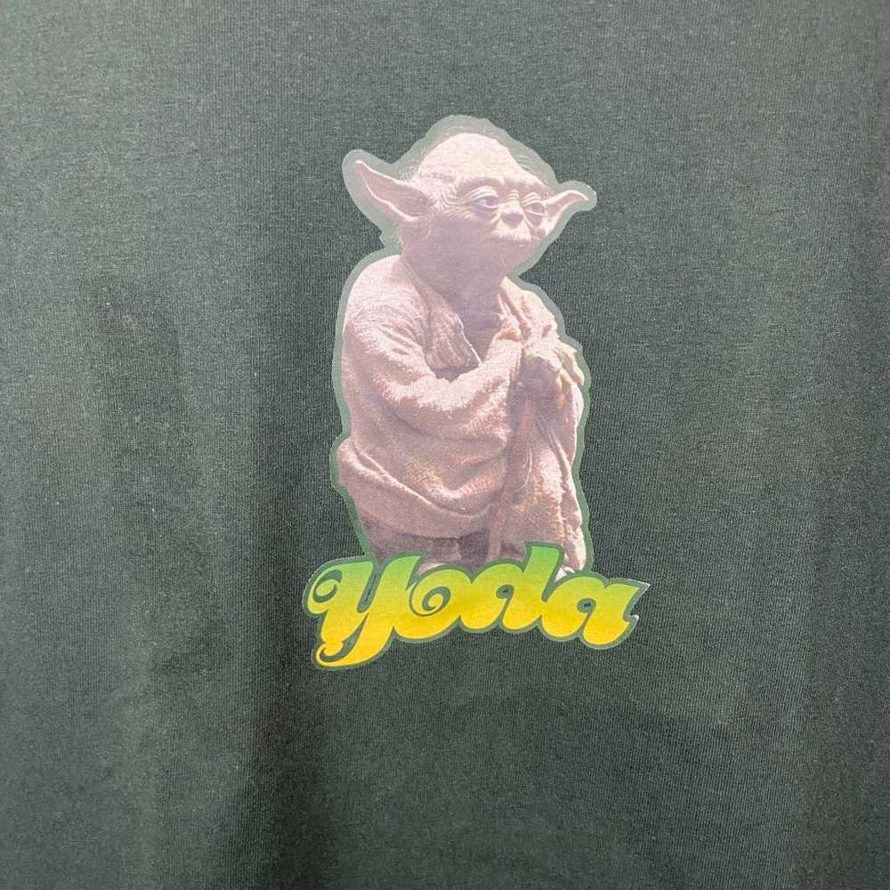 Star Wars Yoda Tee Shirt Size Medium - image 4