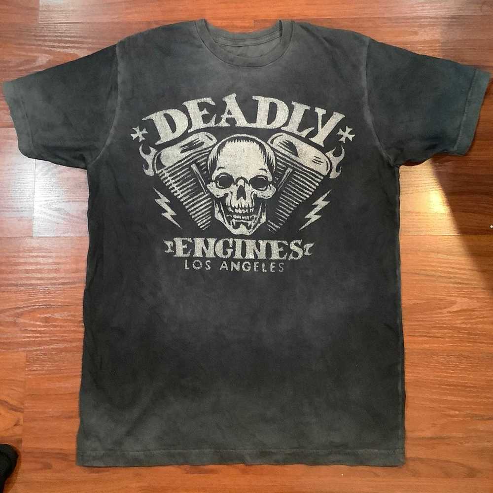 DEADLY  DC SHOESLOT OF 5 SHIRTS SIZE L - image 6