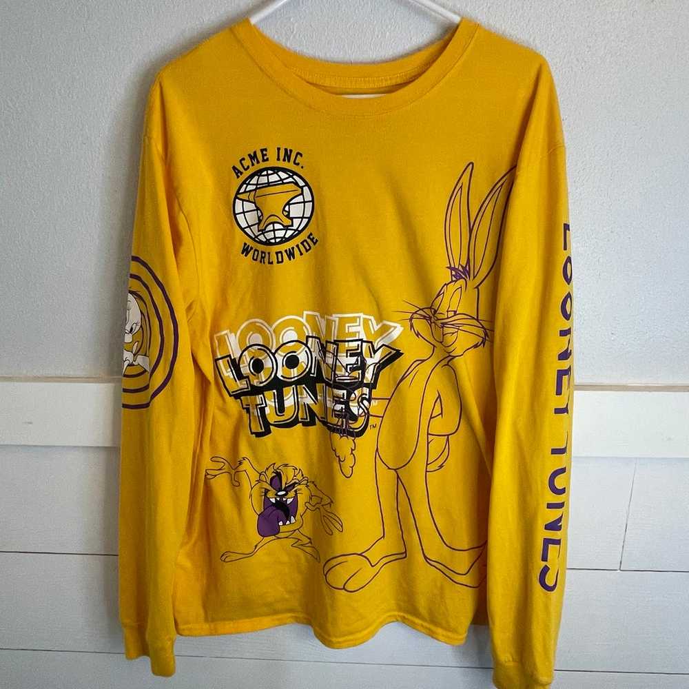 Looney Tunes Tee XL | Yellow graphic characters l… - image 1
