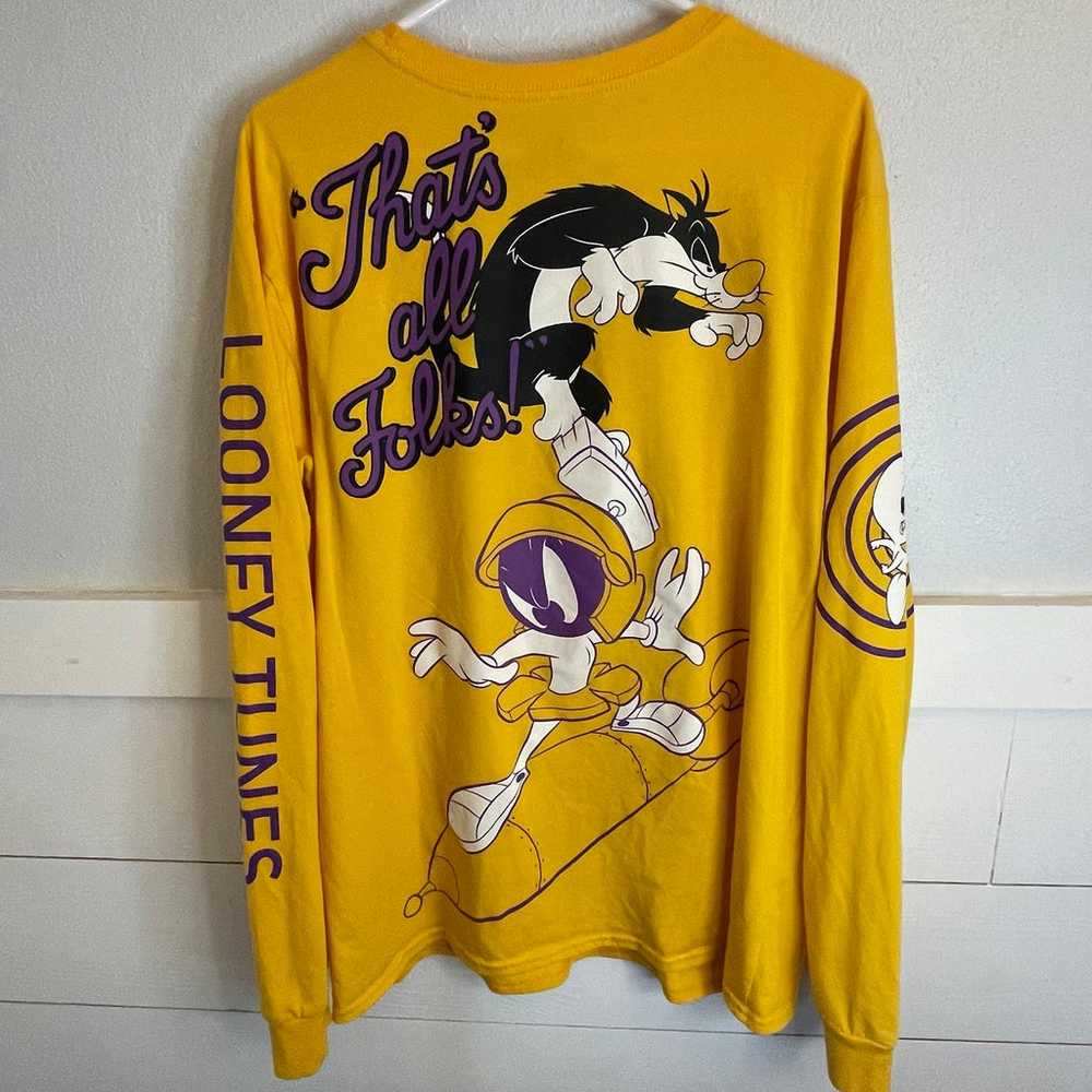 Looney Tunes Tee XL | Yellow graphic characters l… - image 6