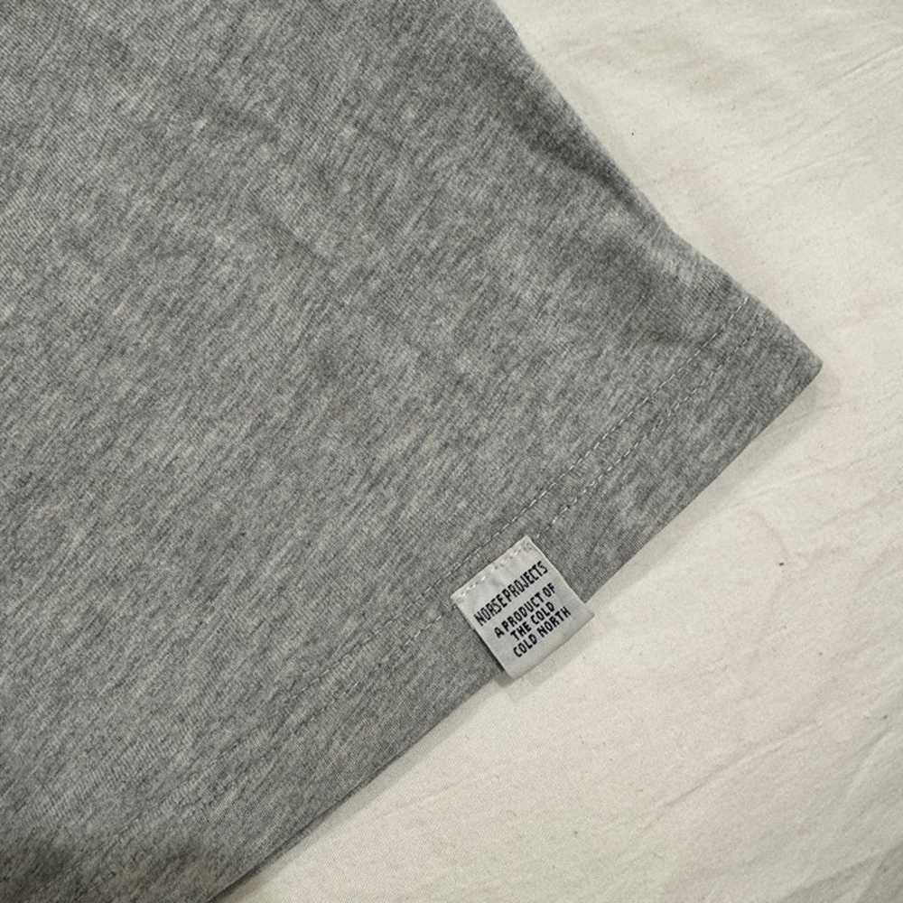 Norse Projects Men's Grey/Gray Short Sleeve T-Shi… - image 2