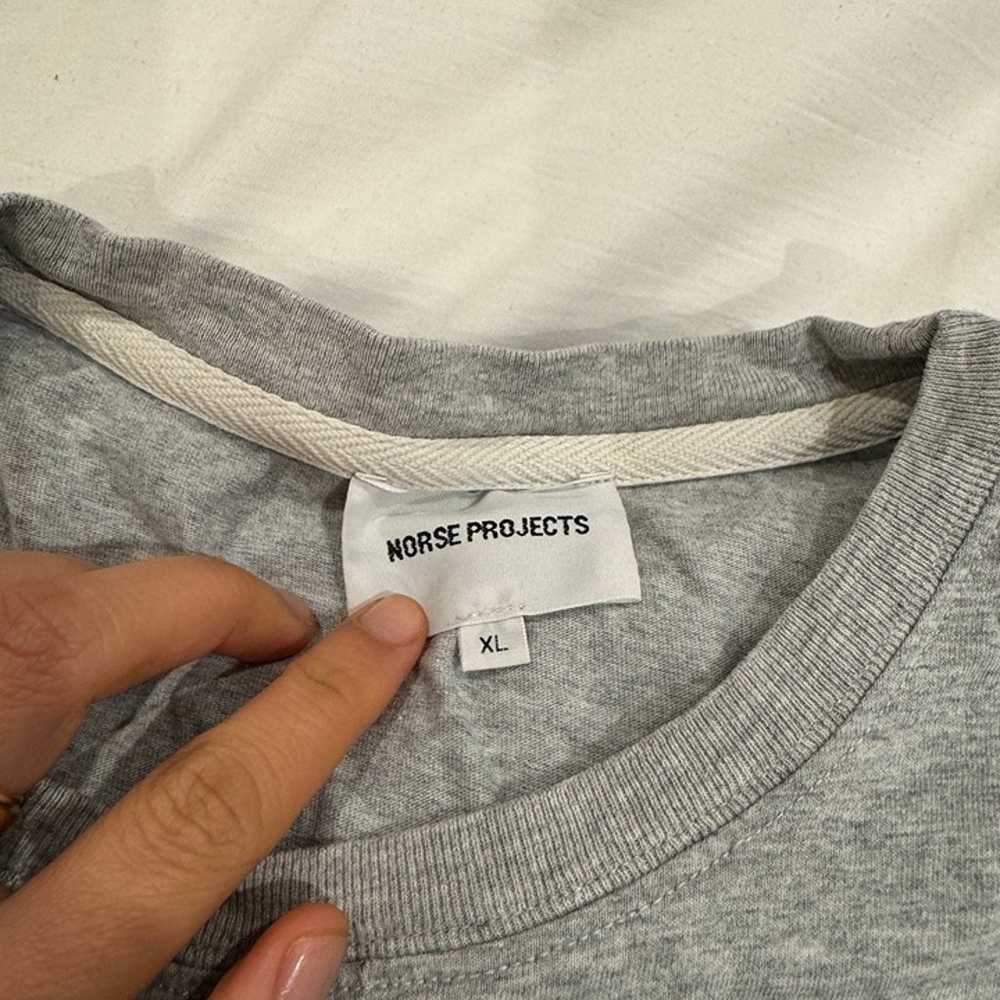 Norse Projects Men's Grey/Gray Short Sleeve T-Shi… - image 3