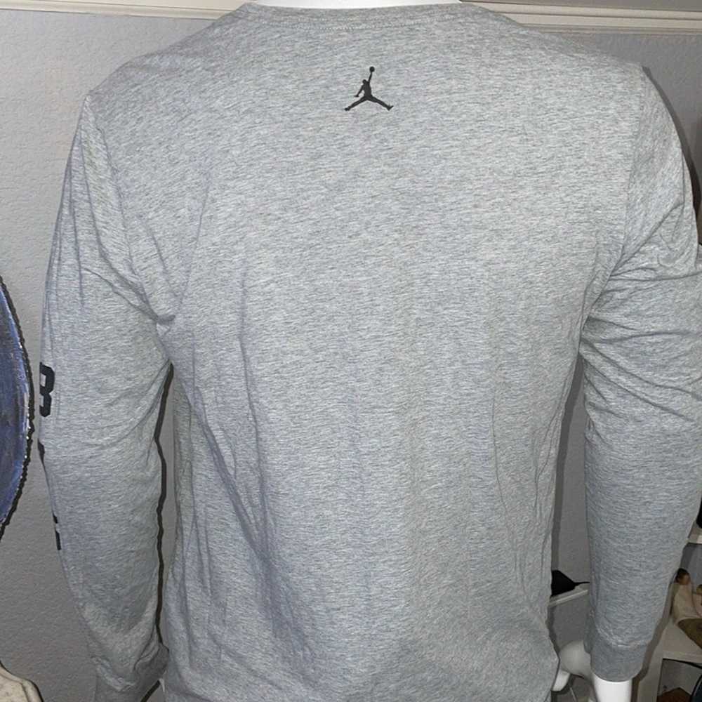 Air Jordan Authentic long sleeve Tee Shirt - image 3