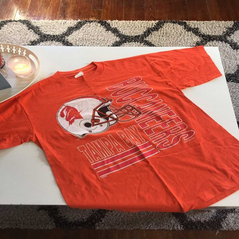 Tampa Bay Buccaneers T Shirt - image 1