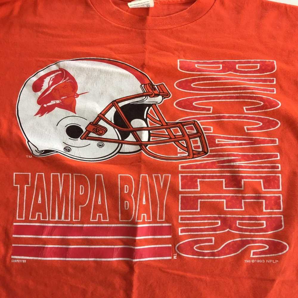 Tampa Bay Buccaneers T Shirt - image 2