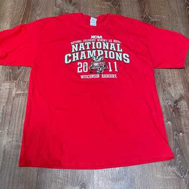 Wisconsin 2011 Ice Hockey Champions Shirt - image 1