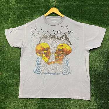 Metallica distressed Tshirt size one size - image 1
