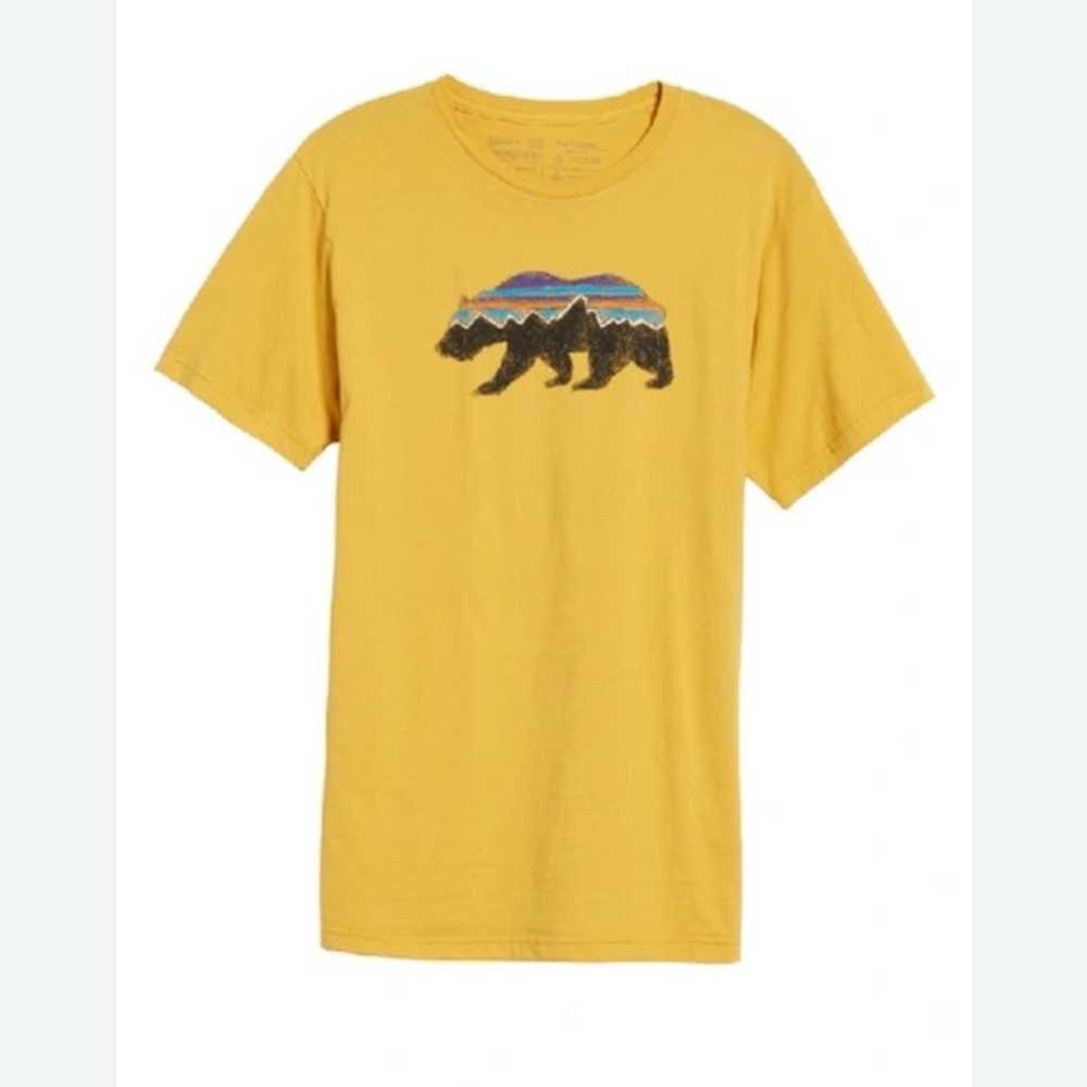 Patagonia Fitz Roy Bear Crewneck T-shirt - image 1