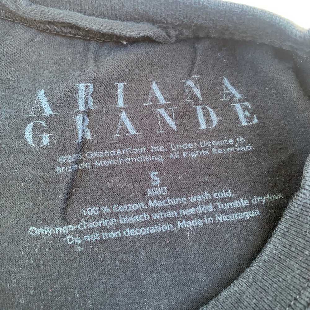 Ariana Grande The Honeymoon tour T-shirt size Sma… - image 4