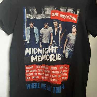 One Direction Midnight Memories T-shirt Small